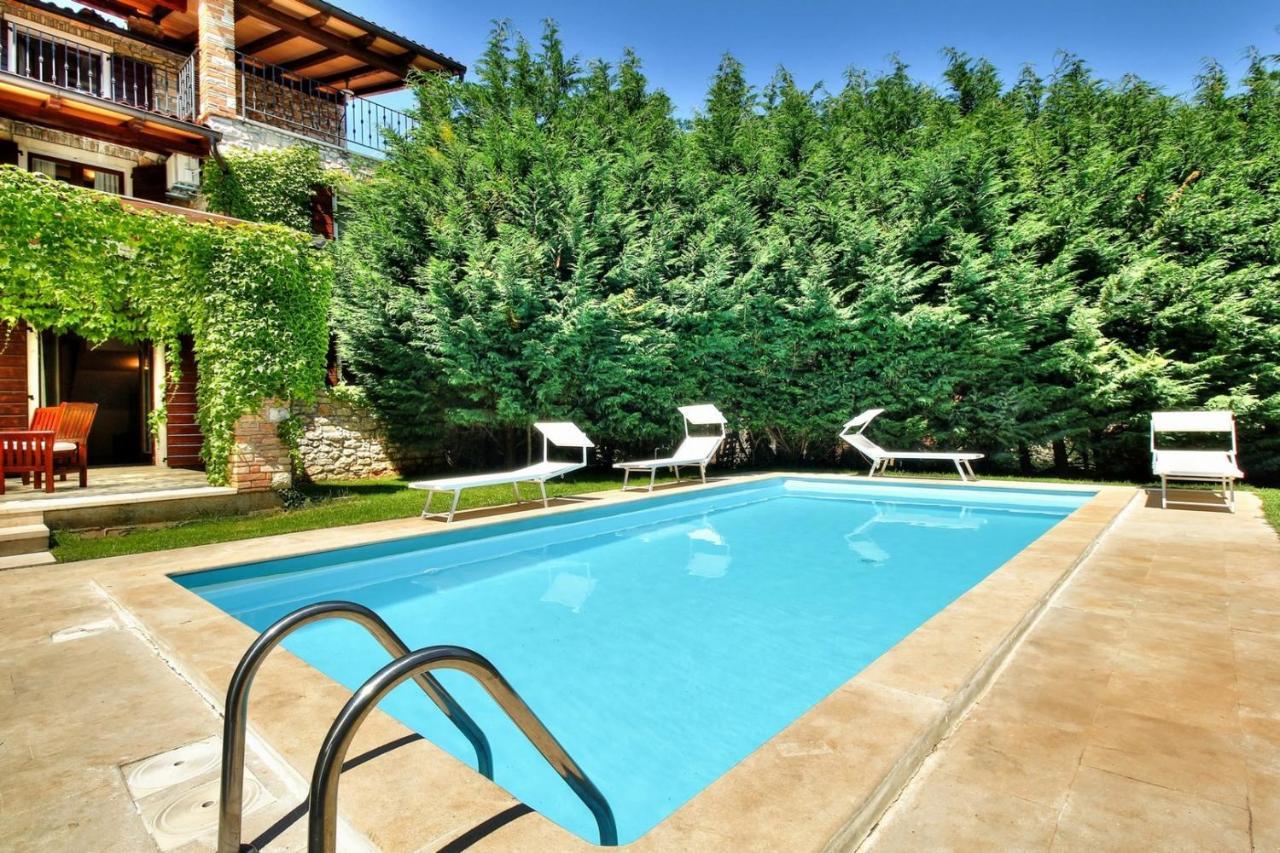 Villa Anthony With 3 Bedroom And Private Pool Near Umag Materada Exteriör bild