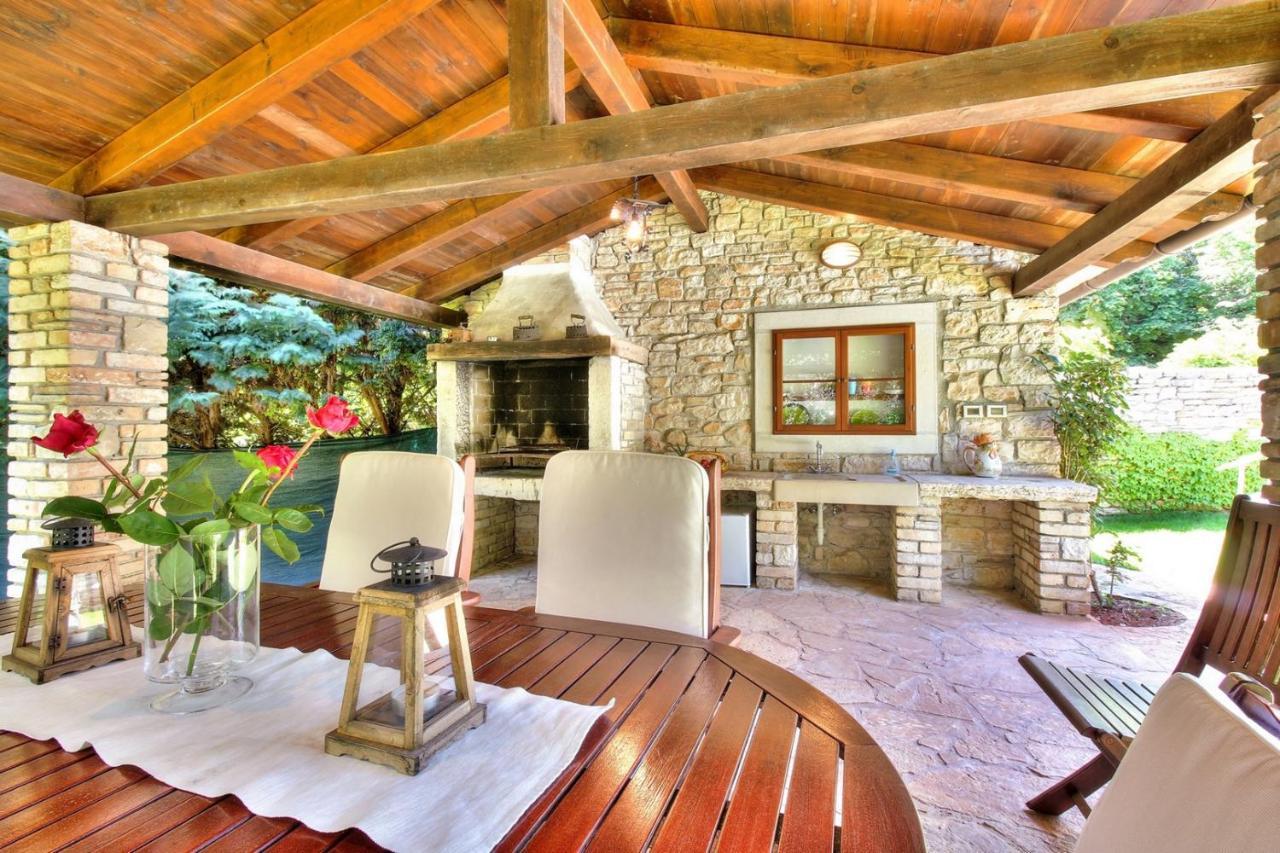 Villa Anthony With 3 Bedroom And Private Pool Near Umag Materada Exteriör bild